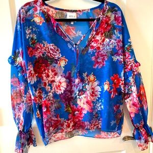 MISA LosAngeles Floral top!